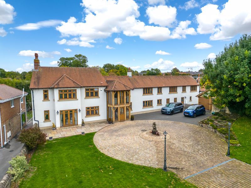 4 bed detached house for sale in Mansfield Road, Skegby, SuttonIn