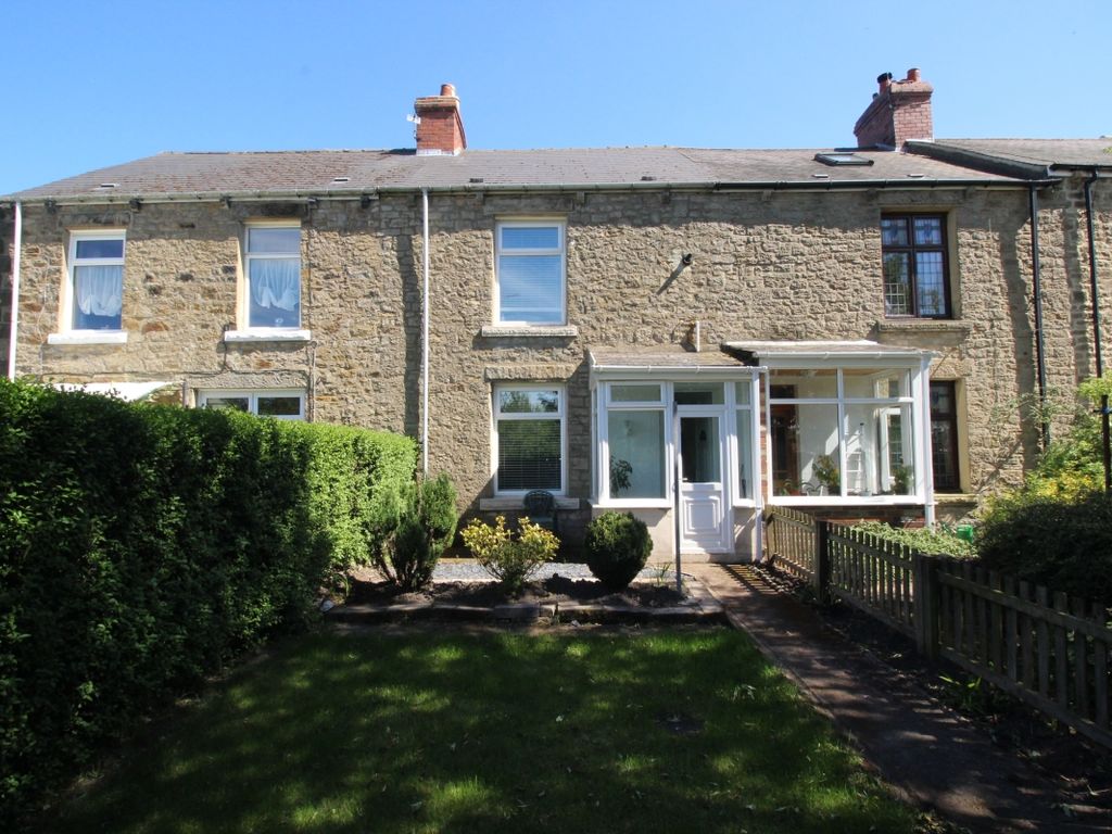 3 bed terraced house to rent in North Terrace, Stanley, County Durham