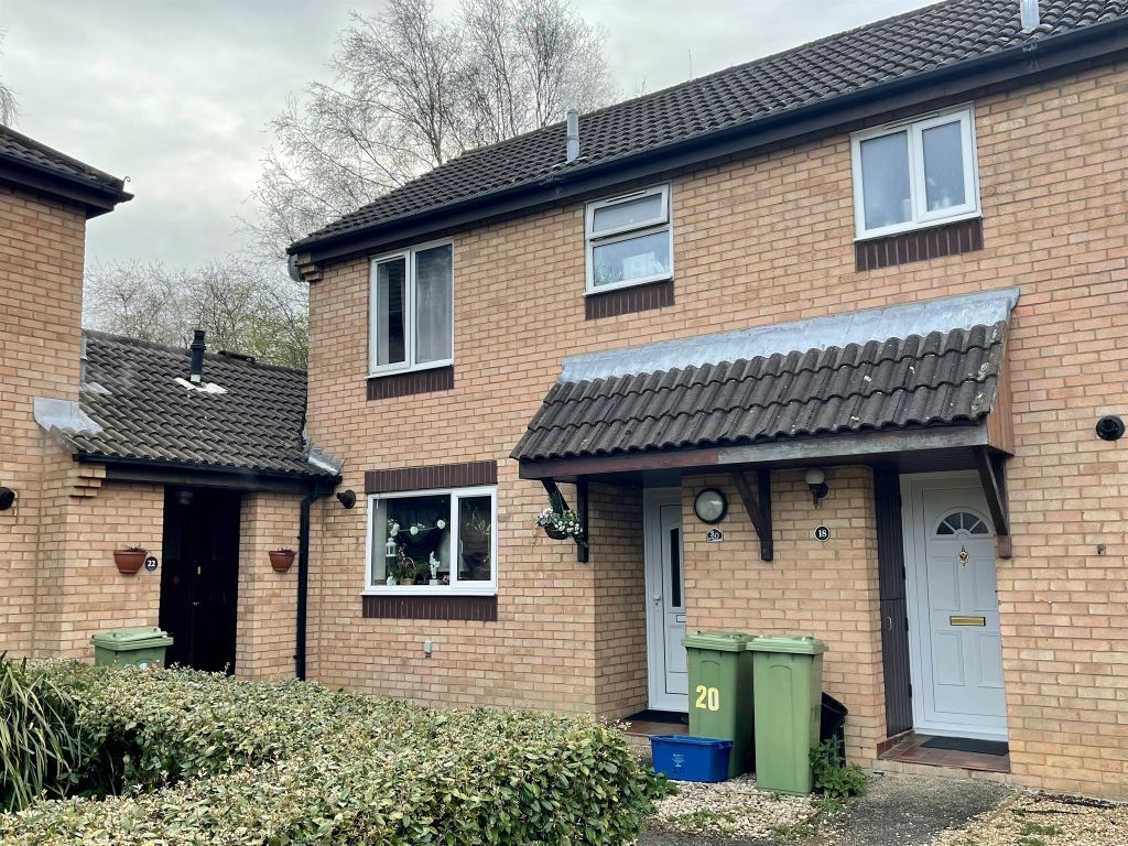 2 bed terraced house for sale in Martingale Place, Downs Barn, Milton