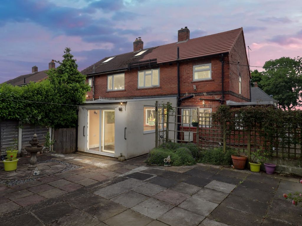 3 bed semidetached house for sale in Littlemoor Crescent, Pudsey LS28