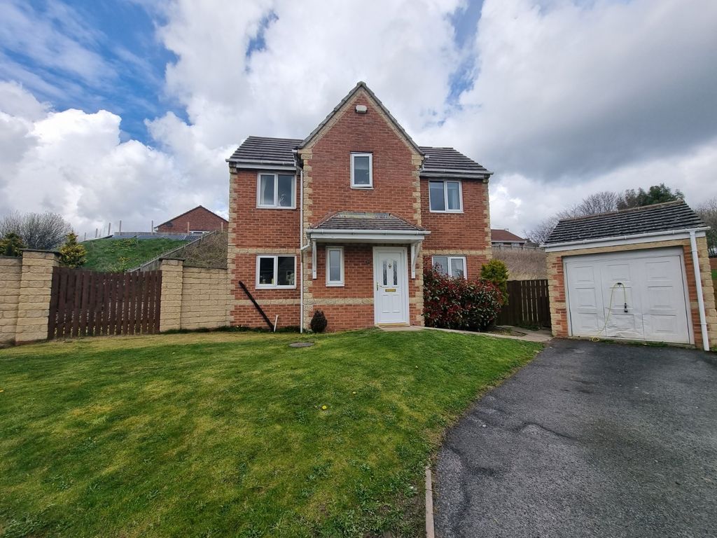 3 bed detached house for sale in Stuart Court, Consett, Durham DH8 Zoopla