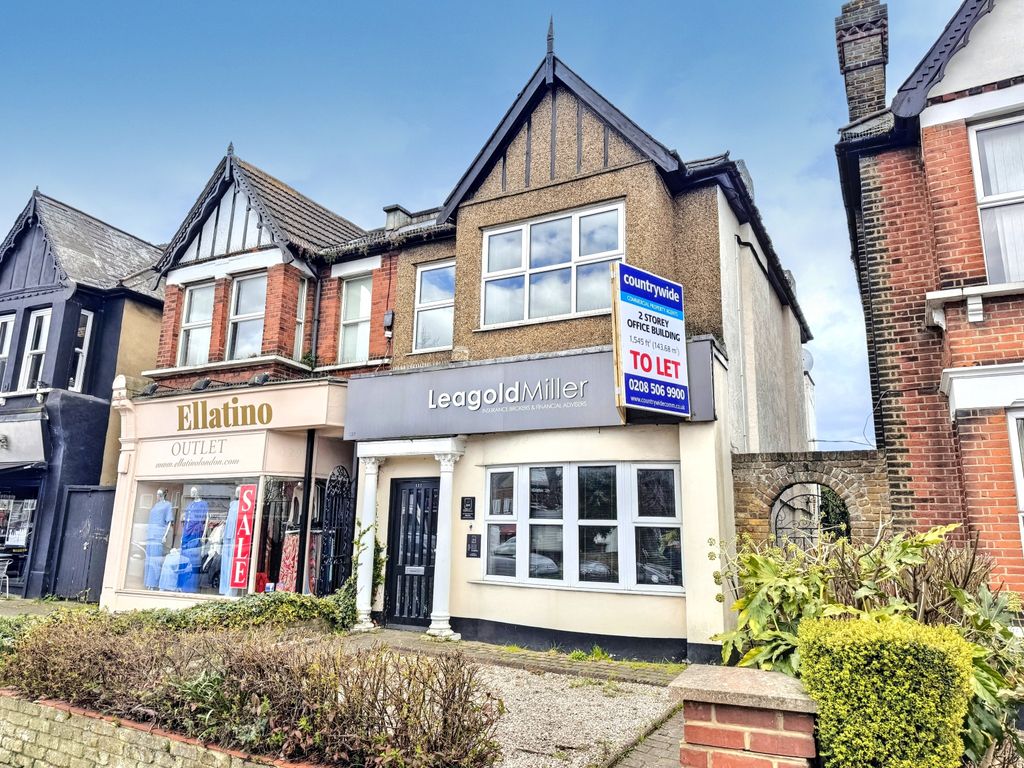 Office to let in Station Road, Chingford E4, £30,000 pa - Zoopla