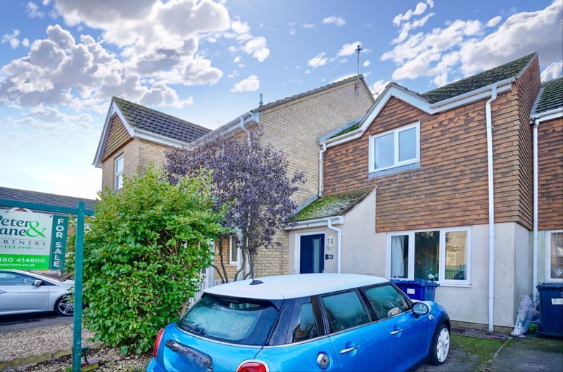 2 bed terraced house for sale in Orchard Close, Warboys, Cambridgeshire