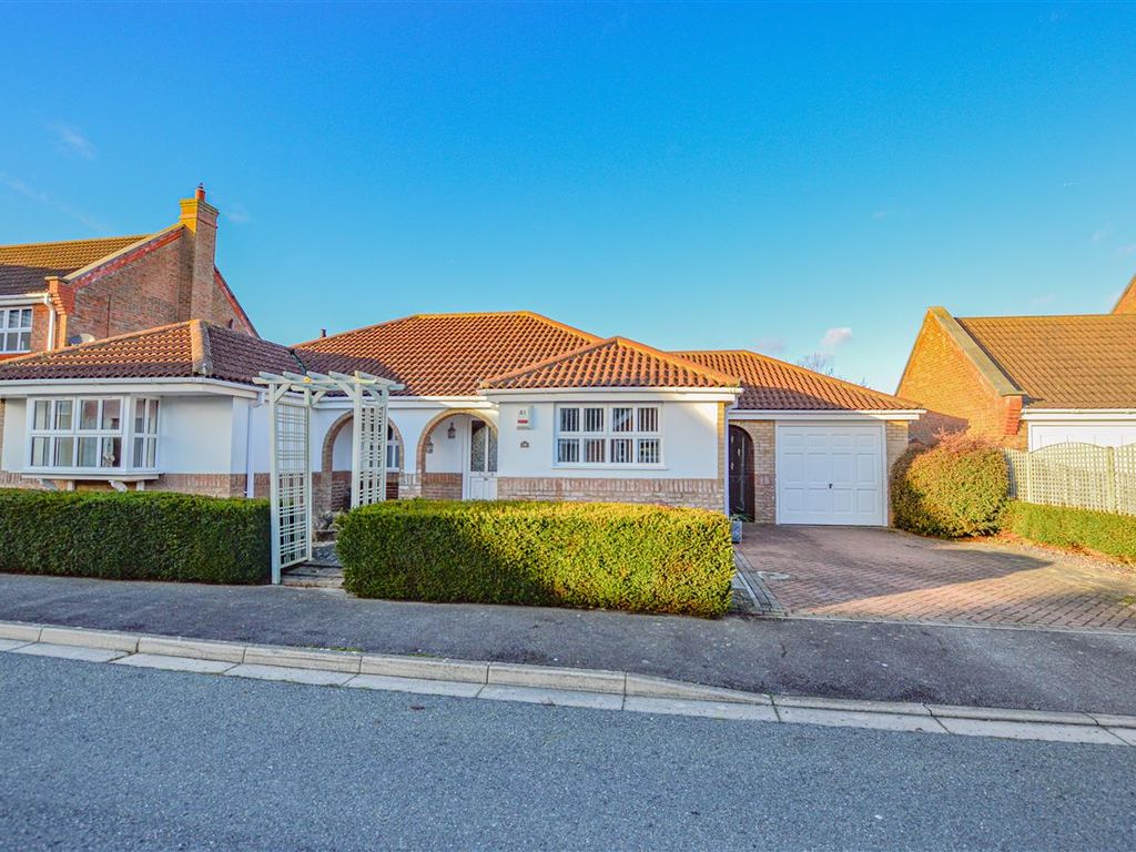 3 bed bungalow for sale in Mulberry Walk, Heckington NG34 Zoopla