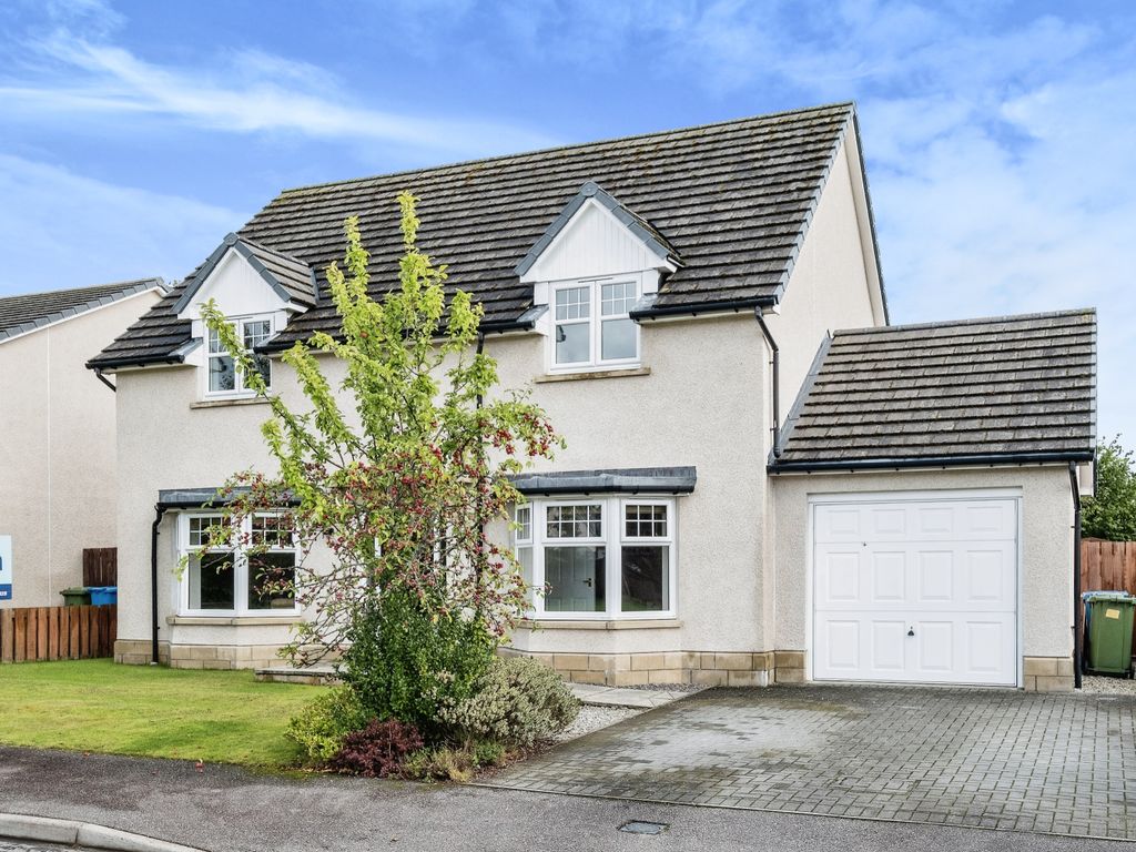 5 bed detached house for sale in The Cairns, Muir Of Ord IV6, £320,000 Zoopla