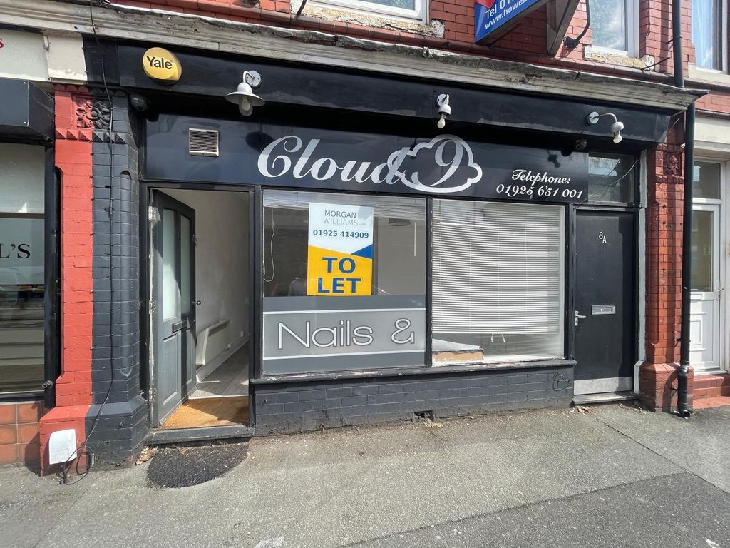 Retail premises to let in Thelwall Lane, Latchford, Warrington WA4, £