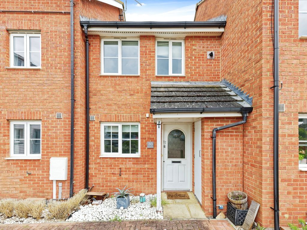 2 bed terraced house for sale in Eversleigh Rise, Whitstable, Kent CT5