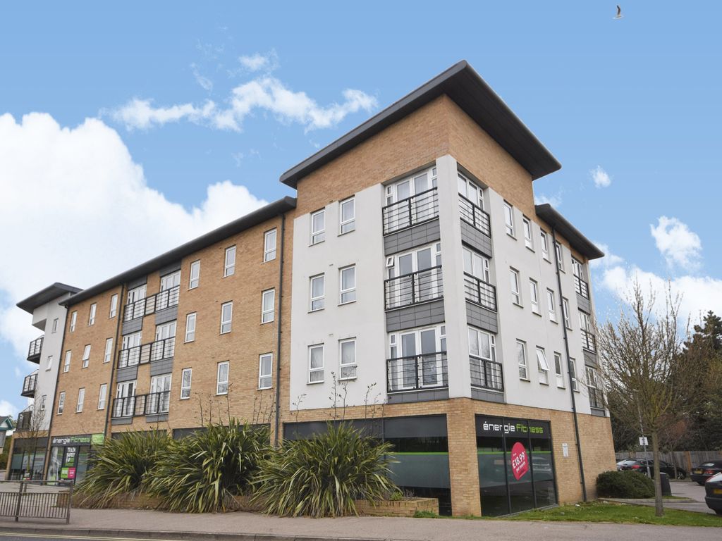 Olive Court, Southernhay Close, Basildon, Essex SS14  