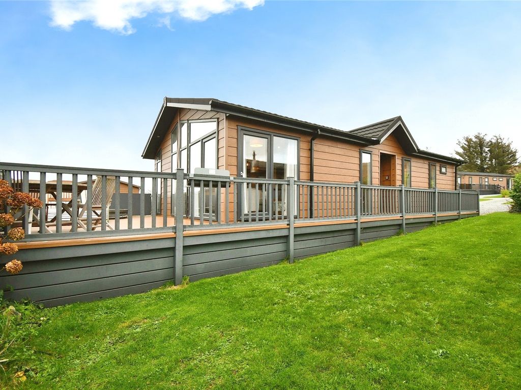 2 bed bungalow for sale in Fishguard Bay Resort, Pembrokeshire SA65, £