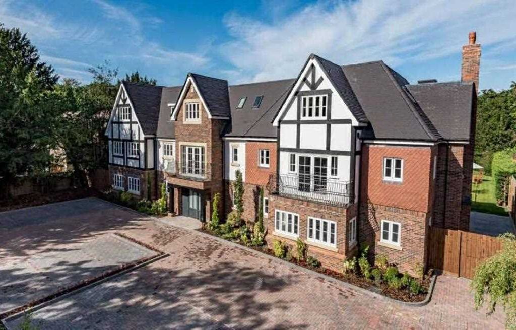 2 bed flat to rent in Friary Court, 189 St Bernards Road, Solihull B92