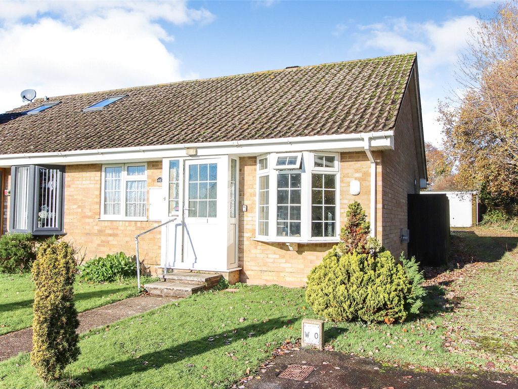 2 bed bungalow for sale in Little Dene Copse, Pennington, Lymington