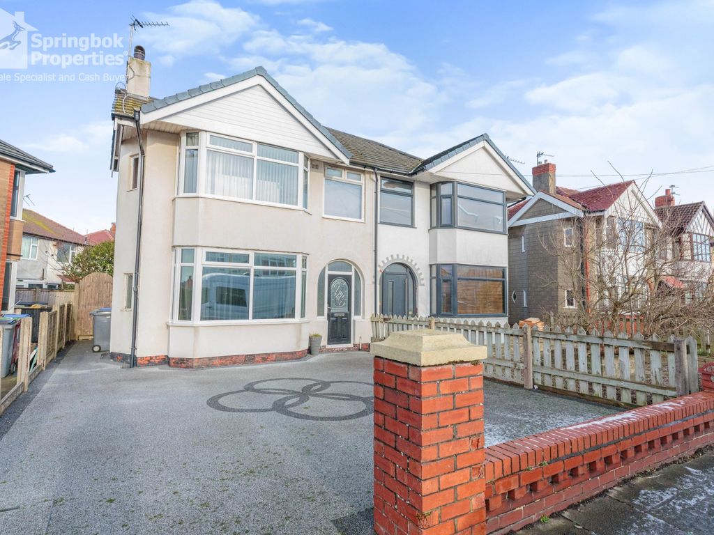 3 bed semidetached house for sale in Luton Road, ThorntonCleveleys