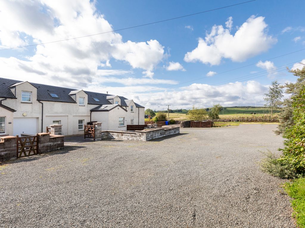 4 bed flat to rent in Netherwood Road, Auchenbothie, Kilmacolm PA13, £1,300 pcm Zoopla