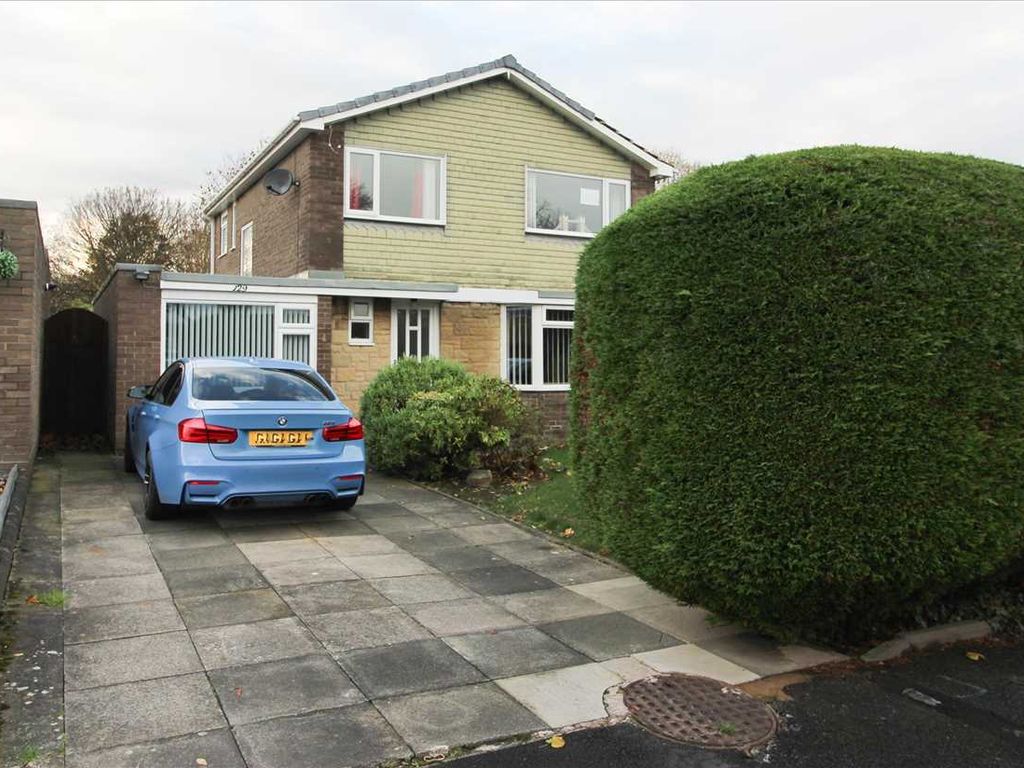 3 bed detached house for sale in Ringwood Drive, Parkside Glade
