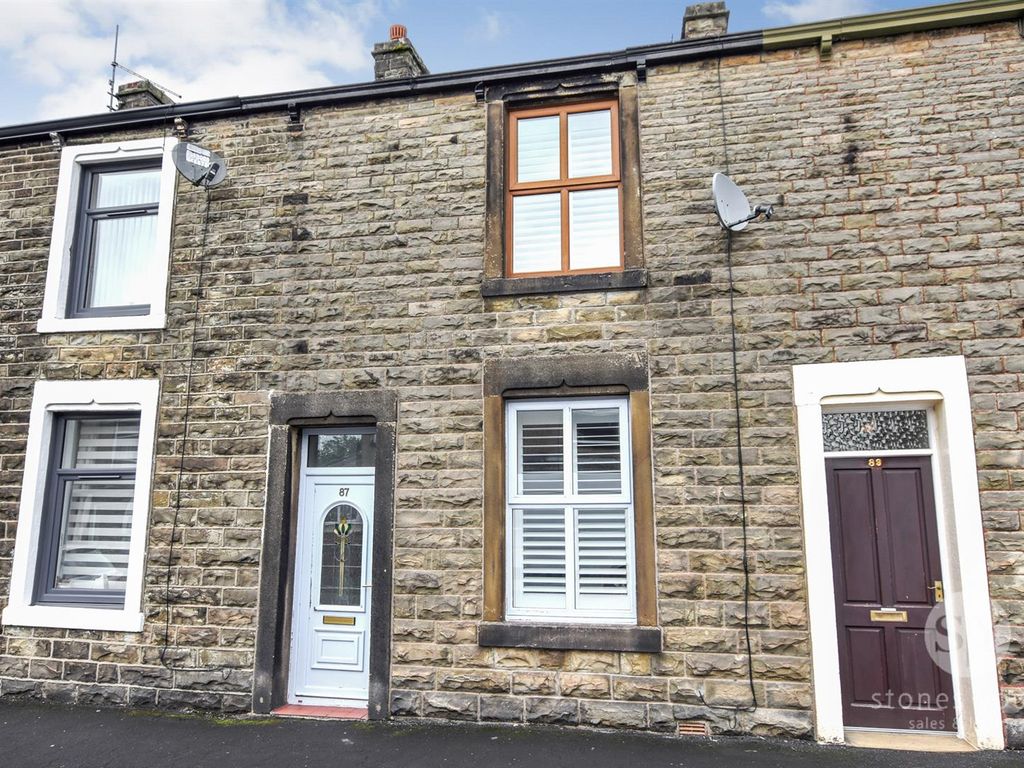 2 bed property to rent in Brownlow Street, Clitheroe BB7, £775 pcm Zoopla