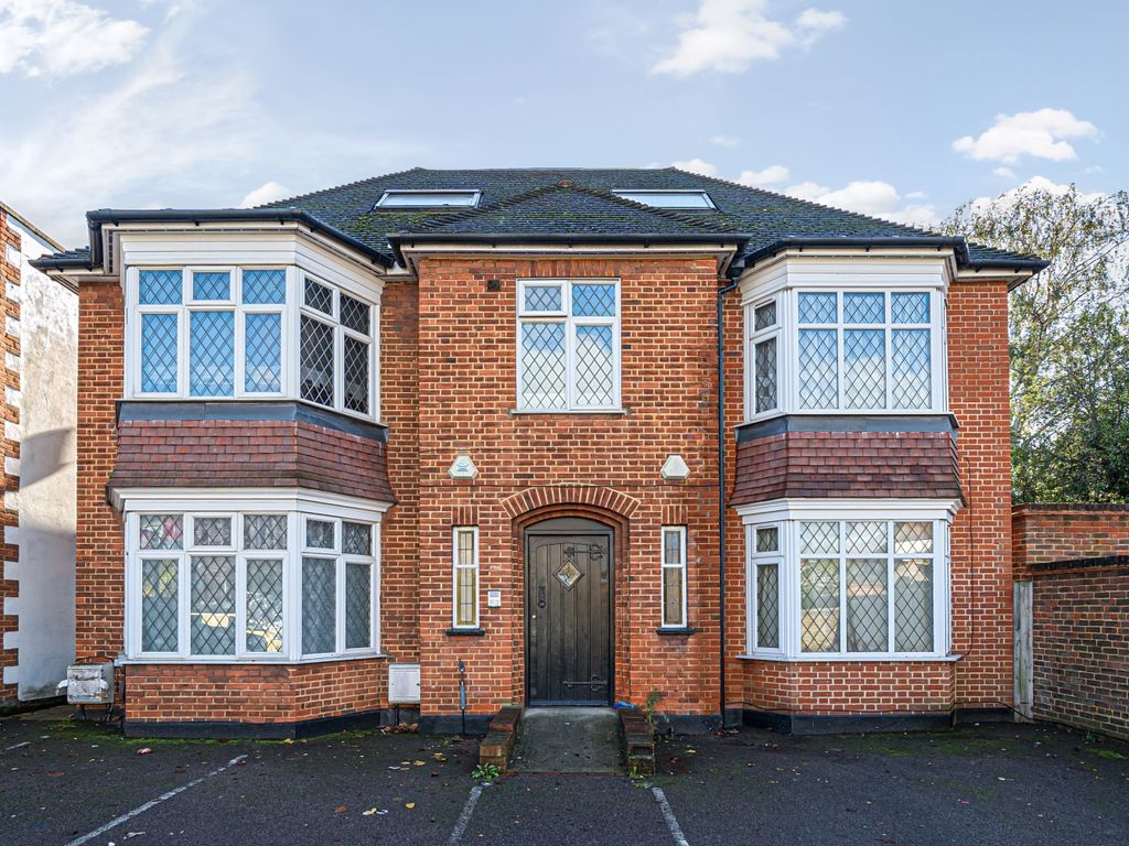 1 bed flat for sale in Crantock Road, London SE6, £250,000 Zoopla