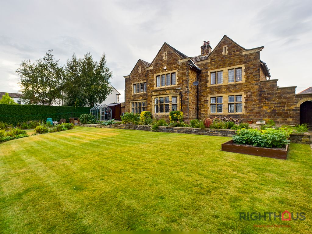 4 bed detached house for sale in Harbour Road, Wibsey, Bradford BD6