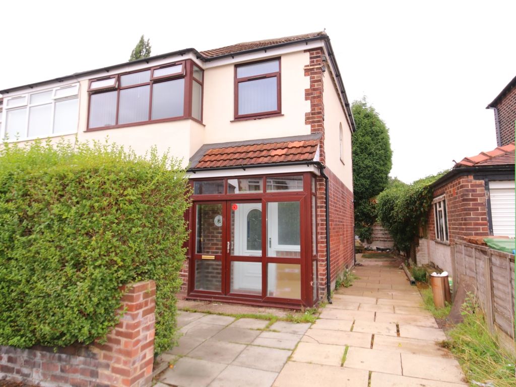 3 bed semidetached house to rent in Kendon Grove, Denton, Manchester