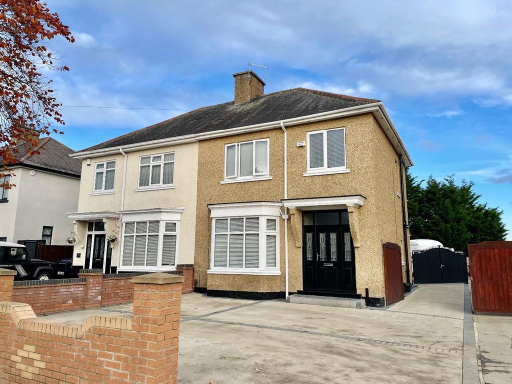 3 bed semidetached house for sale in Neasham Road, Darlington DL1, £