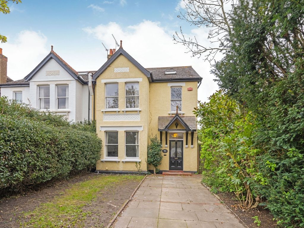 5 bed semidetached house to rent in Reddons Road, Beckenham BR3 Zoopla