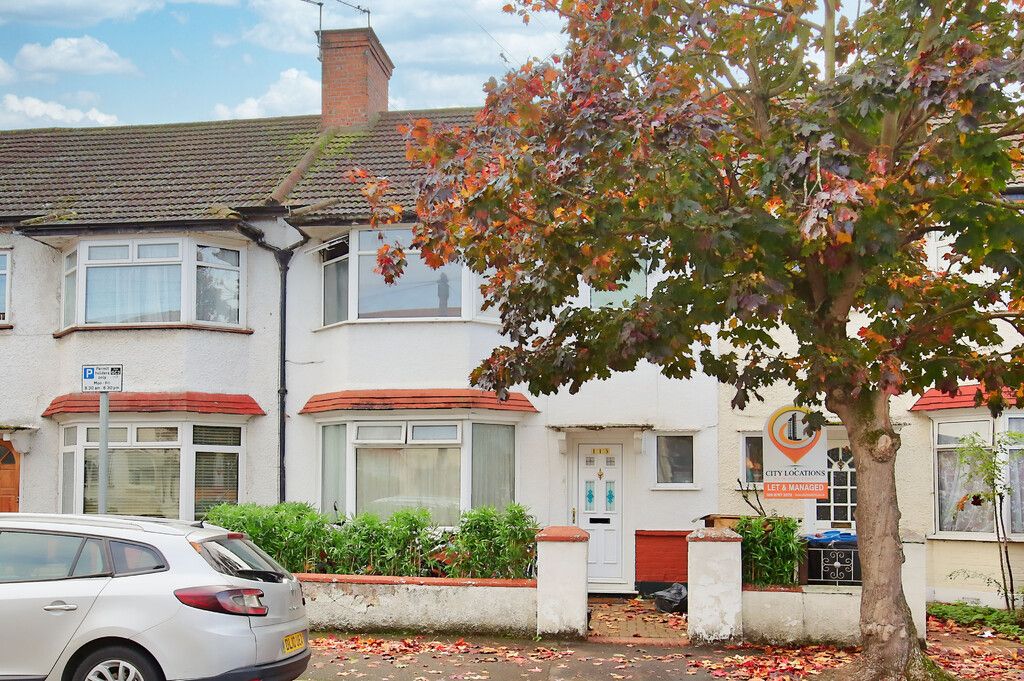 4 bed terraced house for sale in Gorringe Park Avenue, Mitcham CR4 Zoopla