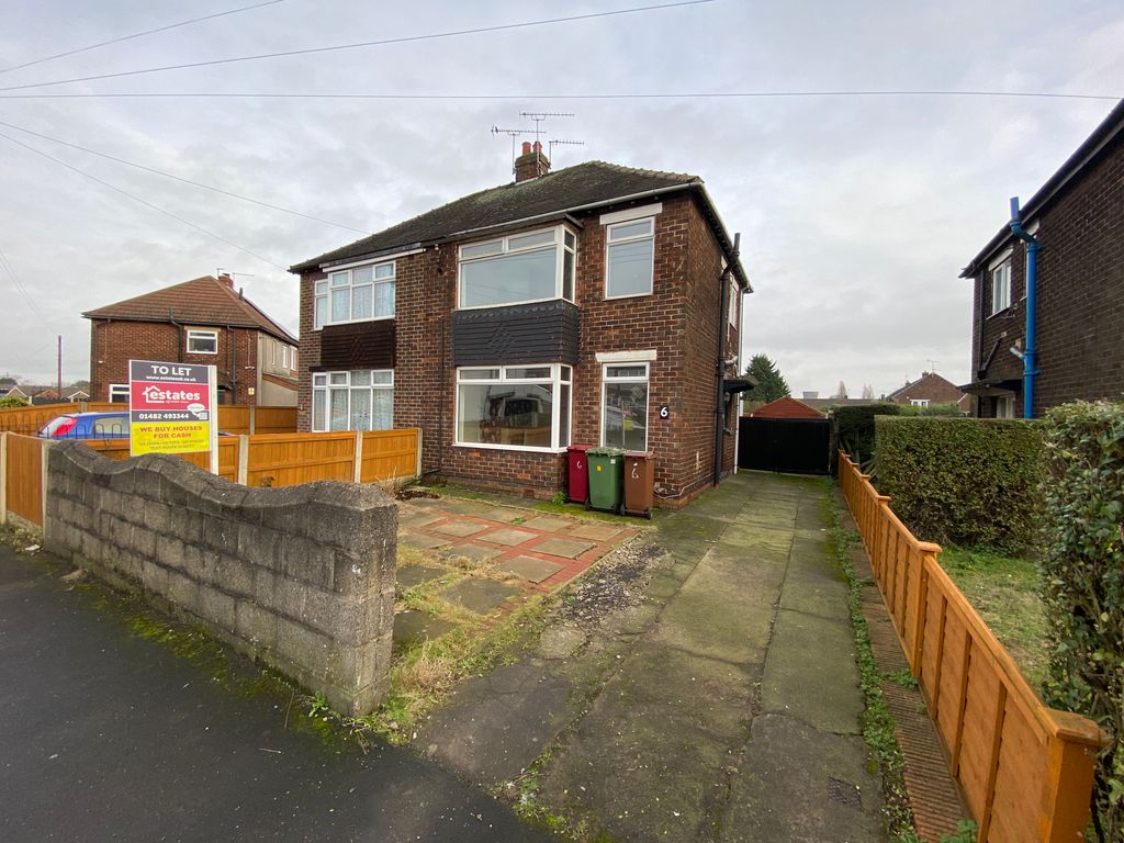 3 bed semidetached house to rent in Warley Road, Scunthorpe DN16, £650