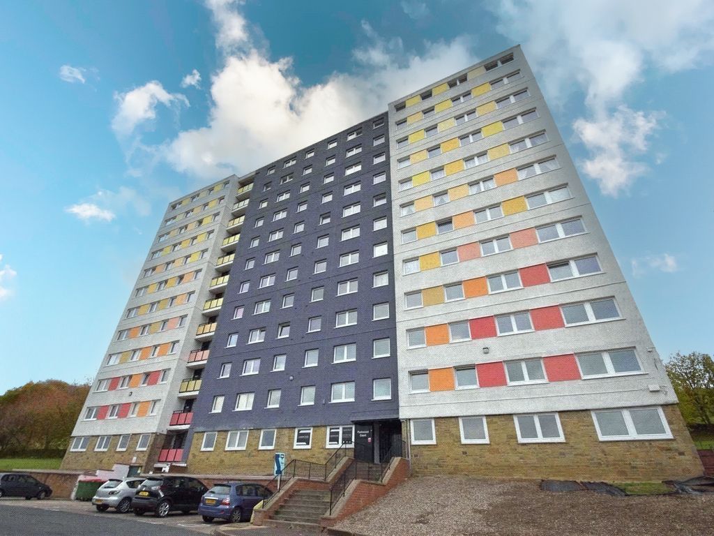 1 bed flat for sale in Parkwood Rise, Keighley, Keighley, West
