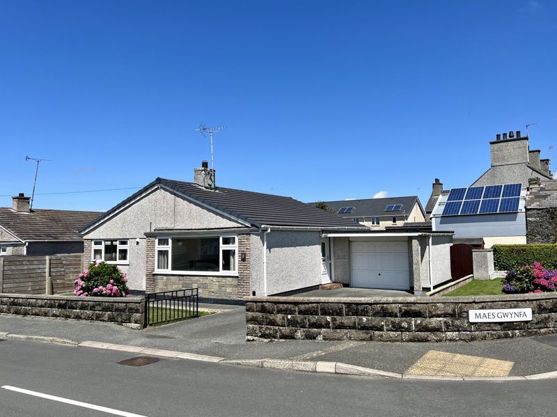 3 bed detached bungalow for sale in Maes Gwynfa, Bodedern, Holyhead
