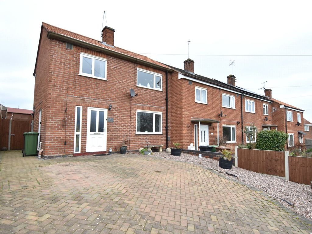 3 bed end terrace house for sale in Mayflower Road, Droitwich