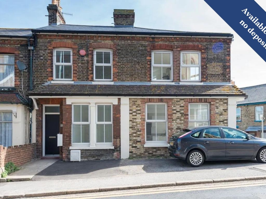2 bed flat to rent in Margate Road, Ramsgate CT11, £875 pcm Zoopla