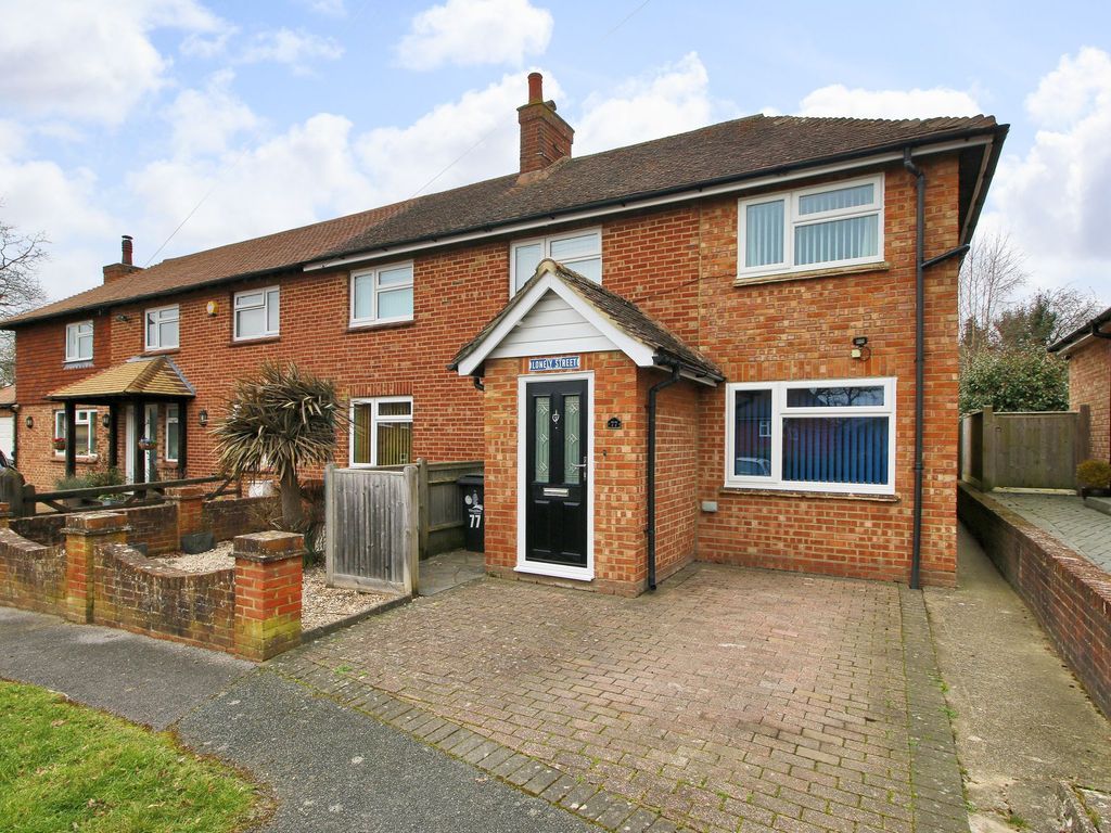 3 bed semidetached house for sale in Gordon Road, Buxted TN22 Zoopla