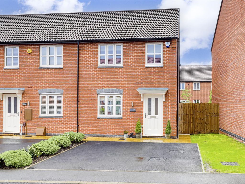 3 bed end terrace house for sale in Askew Road, Linby, Nottinghamshire