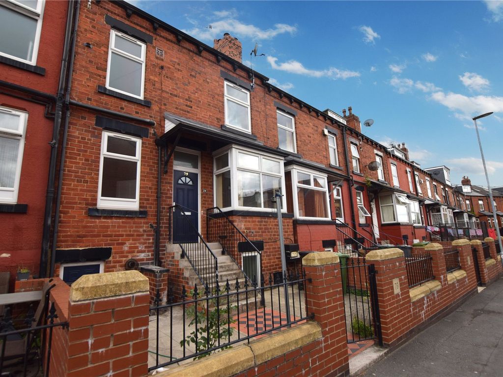 2 bed terraced house to rent in Lodge Lane, Leeds, West Yorkshire LS11