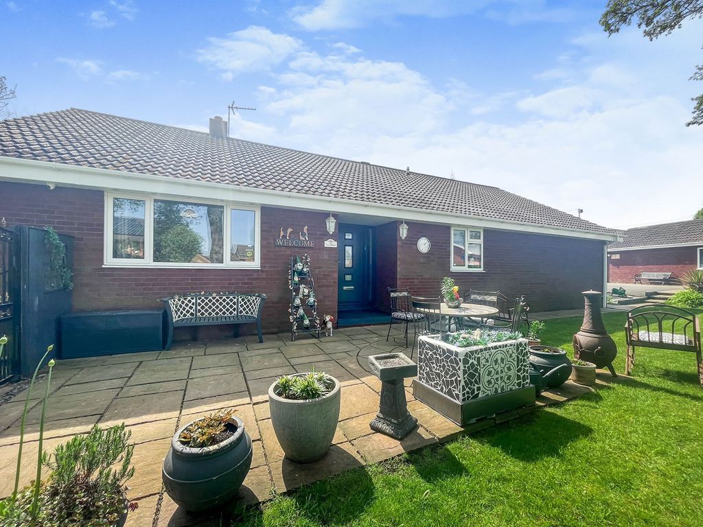 3 bed bungalow for sale in Front Street, South Hetton, Durham DH6 Zoopla