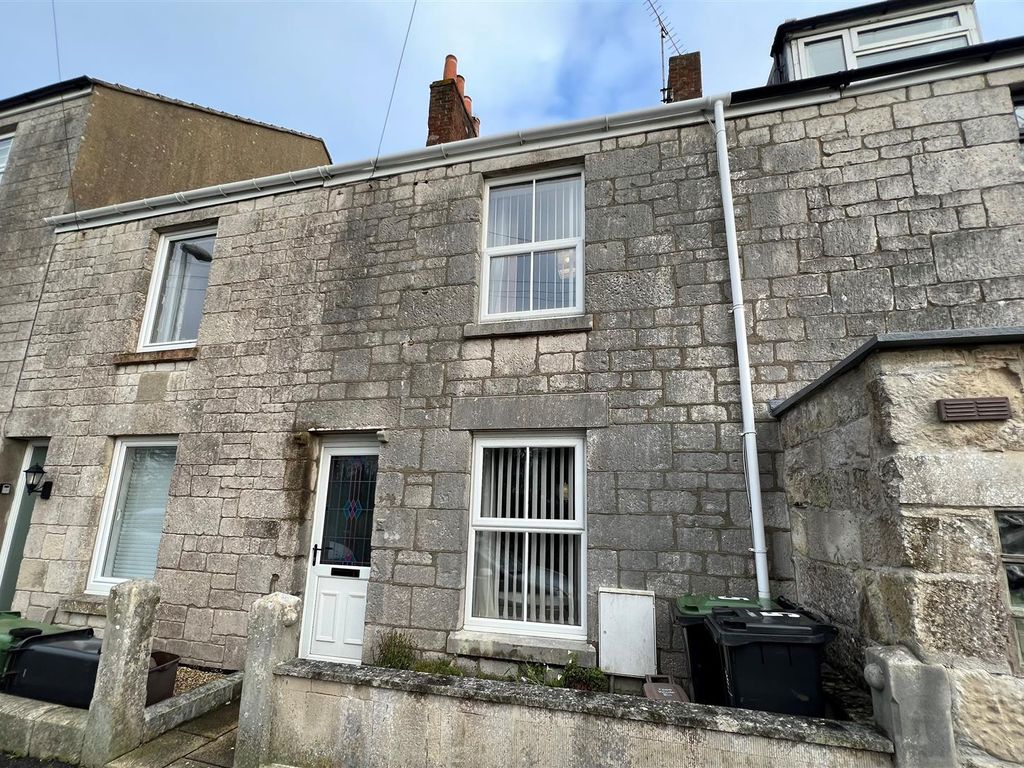 2 bed property for sale in St. Road, Portland DT5, £220,000