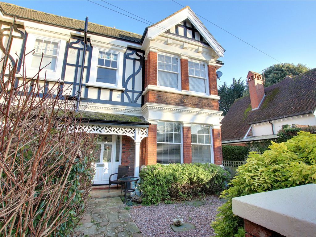 2 bed flat for sale in Shakespeare Road, Worthing, West Sussex BN11