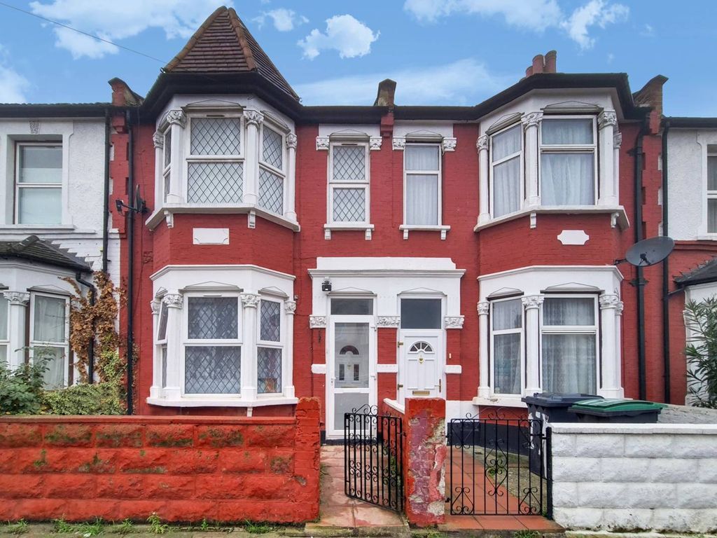 Arnold Road, Tottenham, London N15