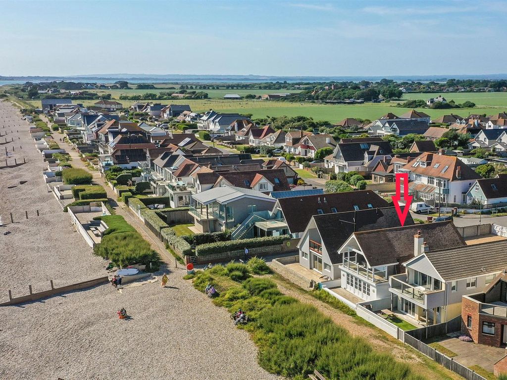 3 bed detached house for sale in Marine Drive, West Wittering