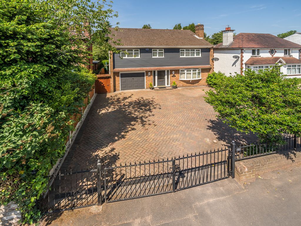 4 bed detached house for sale in Chester Road South, Kidderminster DY10