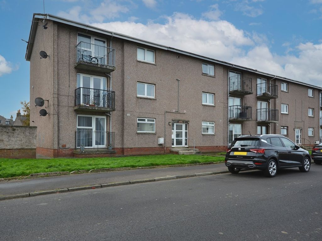 2 bed flat for sale in Henrietta Street, Galston KA4, £37,500 Zoopla