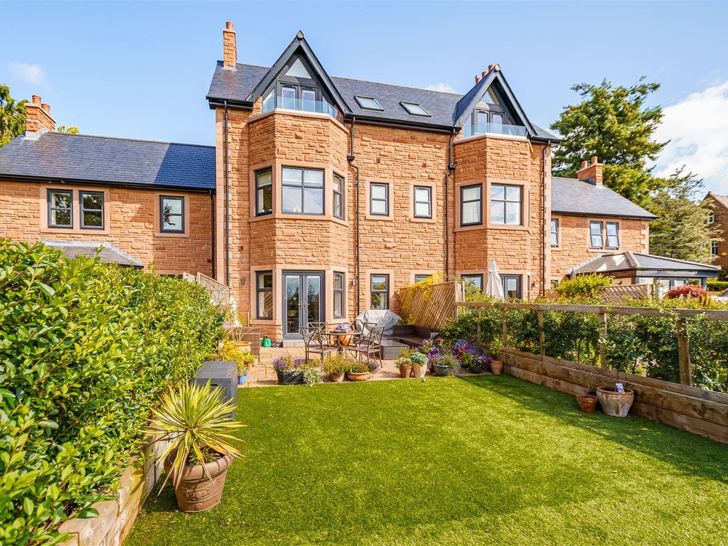 4 bed town house to rent in Mulberry Gardens, Penrith CA11, £1,850 pcm Zoopla