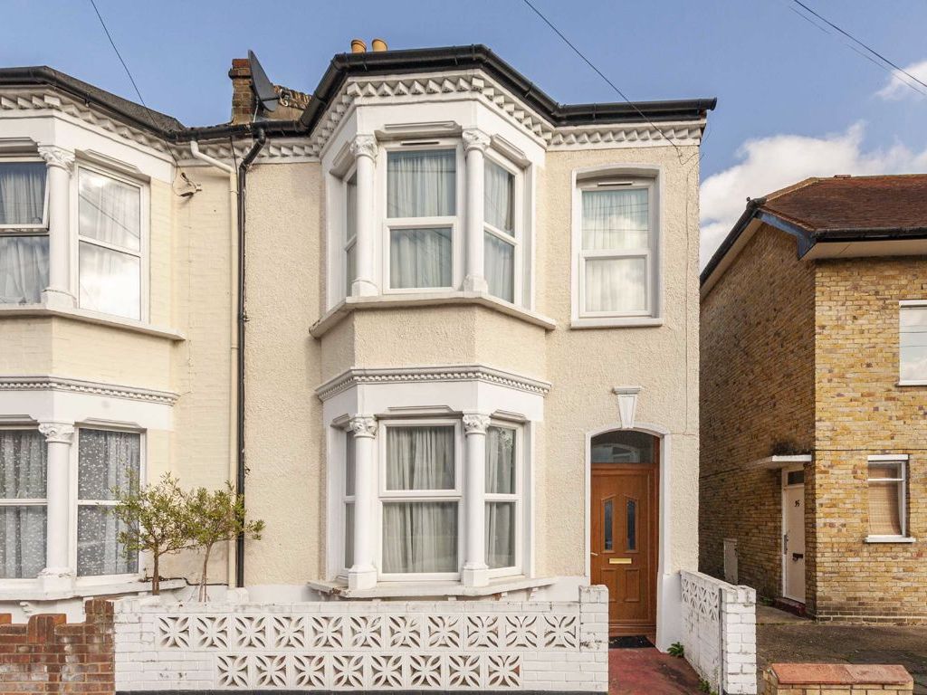 Langroyd Road, London SW17  