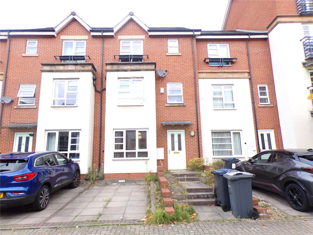 4 bed detached house for sale in Hospital Street, Erdington, Birmingham