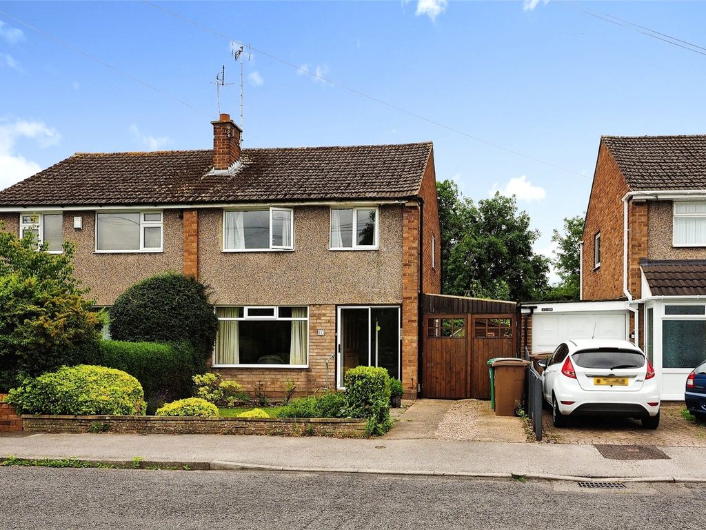 3 bed semidetached house for sale in The Downs, Silverdale, Nottingham