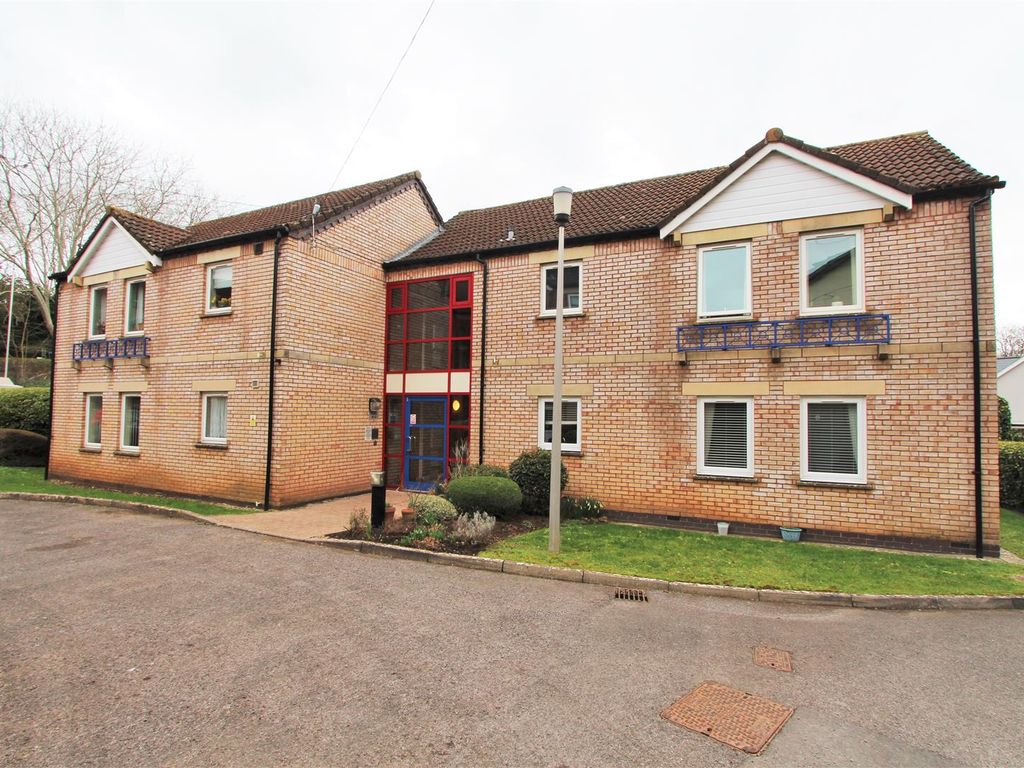 2 bed flat for sale in Fairacres Close, Keynsham, Bristol BS31 Zoopla