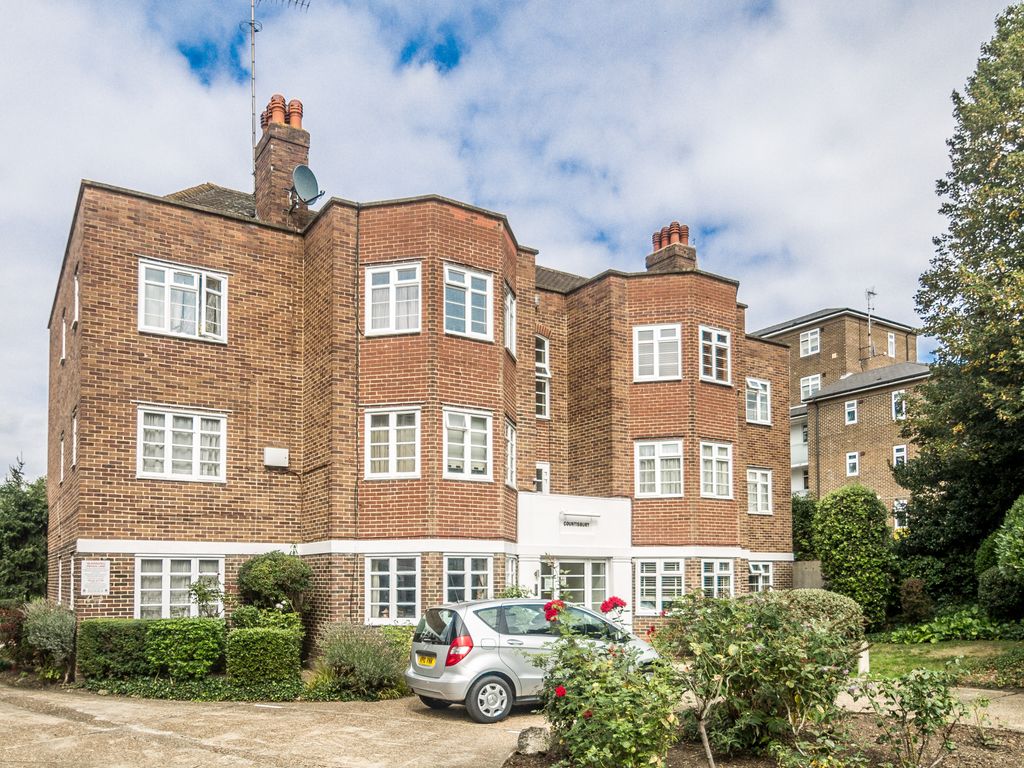 2 bed flat to rent in Countisbury, St. Marks Hill, Surbiton KT6 Zoopla
