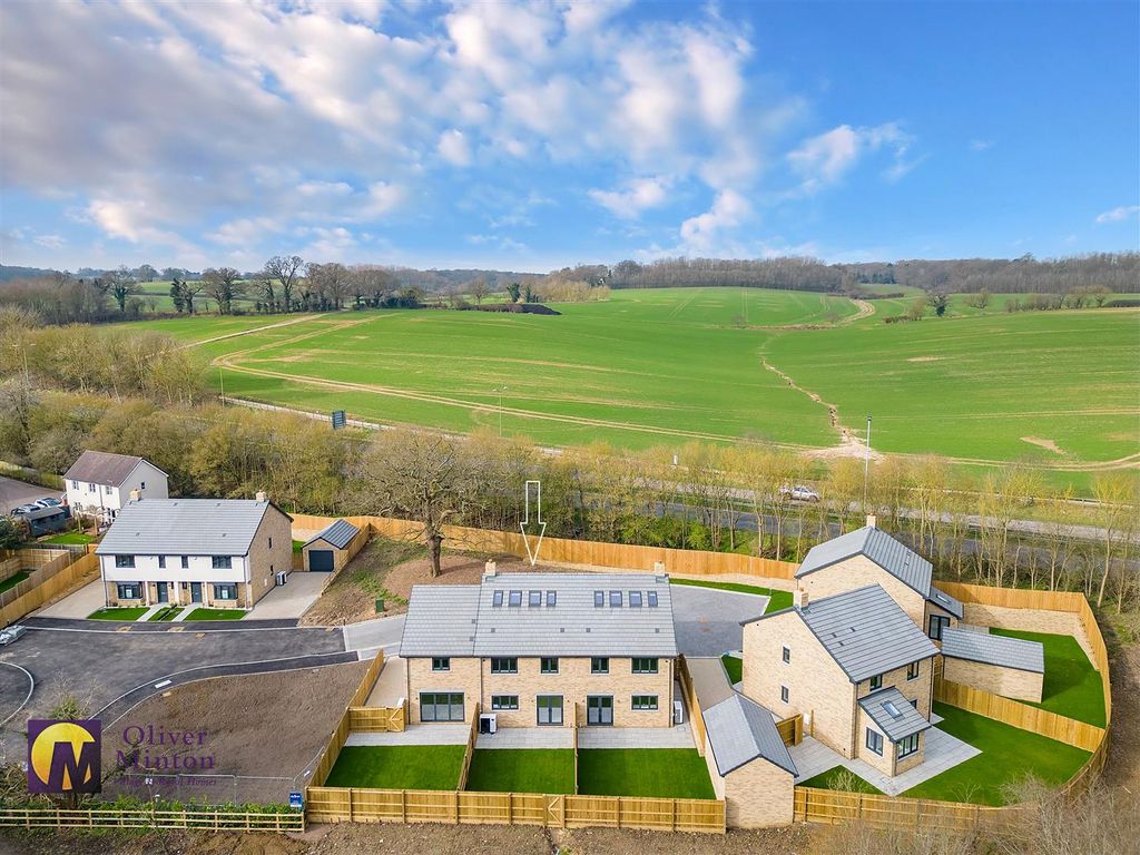 New home, 4 bed terraced house for sale in Kings Close, Puckeridge SG11