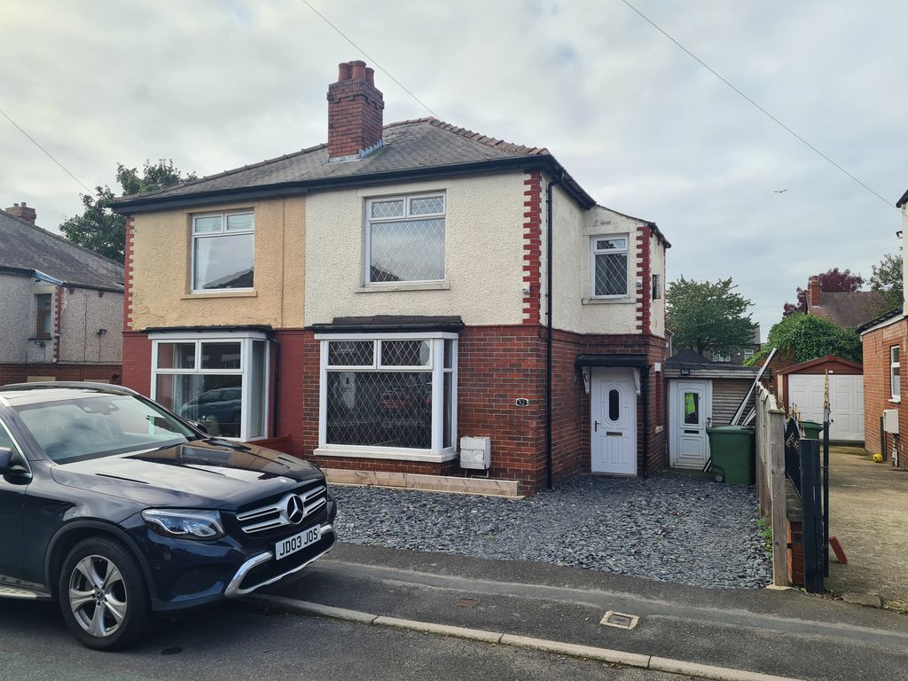 2 bed property for sale in 12 Hobart Road, Dewsbury, West Yorkshire