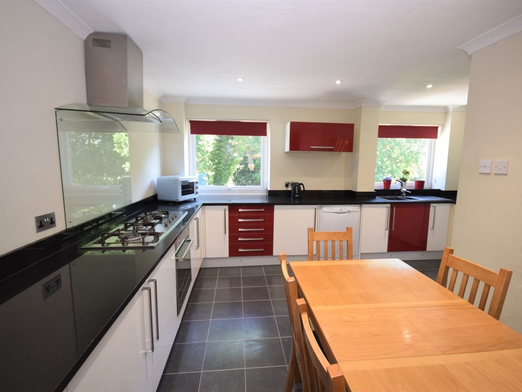 4 bed town house to rent in Broadheath Drive, Chislehurst BR7 Zoopla