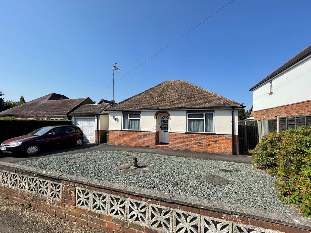 2 bed detached bungalow for sale in Douglas Close, Jacob's Well